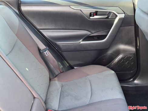 Certified 2025 Toyota RAV4 XLE AWD/4WD image 14