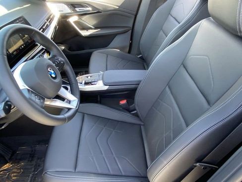 Used 2025 BMW X1 xDrive28i w/ Technology Package image 19