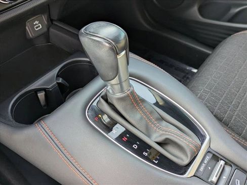 Used 2024 Honda HR-V Sport image 12