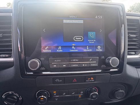 Used 2024 Nissan Frontier SV AWD/4WD image 12