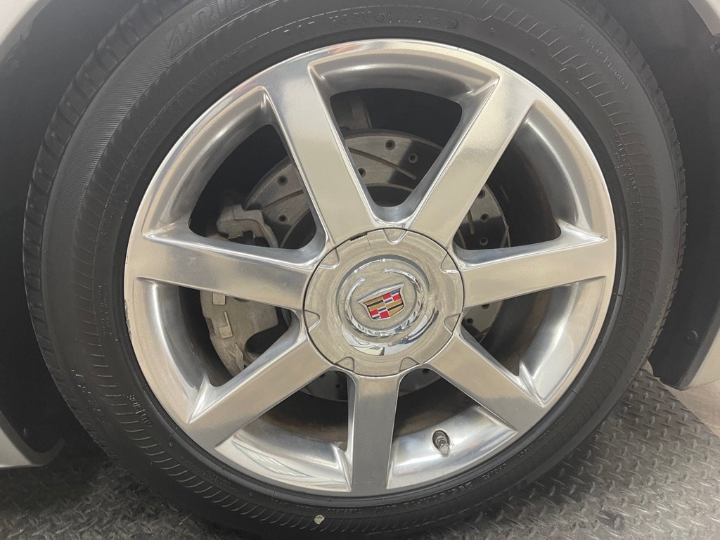 Used 2006 Cadillac XLR RWD image 37
