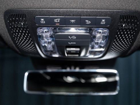 New 2026 Mercedes-Benz GLB 250 image 23