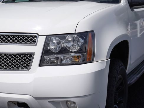 Used 2014 Chevrolet Tahoe LT w/ All-Star Edition AWD/4WD image 15