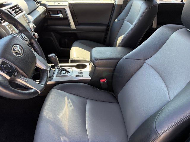 Used 2023 Toyota 4Runner SR5 Premium w/ Moonroof Package AWD/4WD image 9