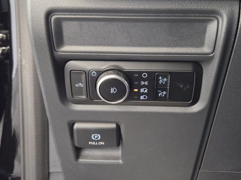 Certified 2024 Ford F150 STX image 19