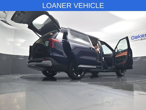 Used 2026 Kia Carnival EX FWD image 59