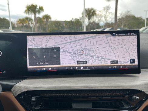 Certified 2025 BMW 330i Sedan image 24