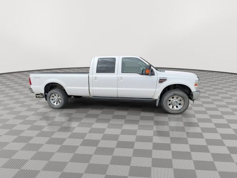 Used 2010 Ford F350 4x4 Crew Cab Super Duty image 9