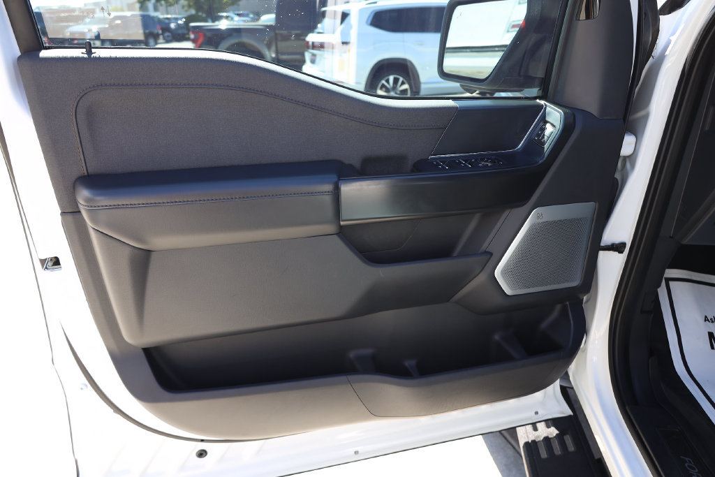 Used 2023 Ford F150 Raptor AWD/4WD image 10