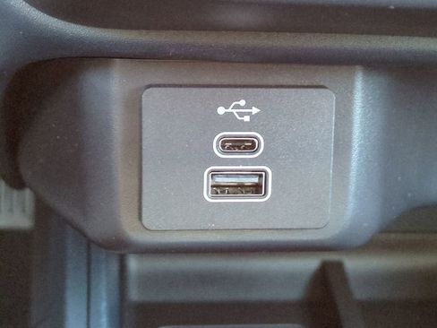 New 2026 Ford Maverick XL image 22