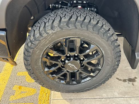 New 2026 Chevrolet Silverado 3500 LTZ w/ LTZ Plus Package image 7