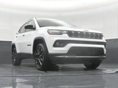 New 2026 Jeep Compass Latitude AWD/4WD image 51