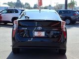 Used 2018 Toyota Prius Three image 5