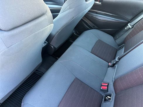 Used 2025 Toyota Corolla SE image 13