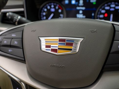 New 2026 Cadillac XT5 Premium Luxury w/ Driver Assist Package image 33