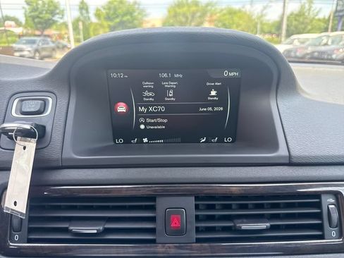 Used 2015 Volvo XC70 T5 Platinum FWD image 18