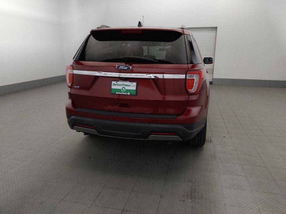 Used 2019 Ford Explorer XLT FWD image 7