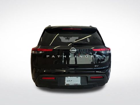 Used 2024 Nissan Pathfinder SV FWD image 5