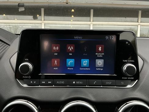 Used 2025 Nissan Sentra S image 26