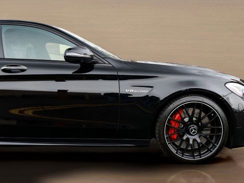 Used 2018 Mercedes-Benz C 63 AMG S image 19