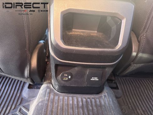 Used 2024 Ford Ranger Lariat w/ FX4 Off-Road Package AWD/4WD image 23