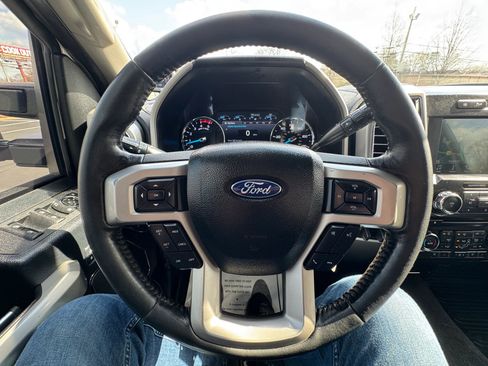 Used 2018 Ford F350 Lariat w/ Camper Package AWD/4WD image 28
