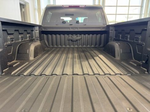 New 2025 Chevrolet Silverado 1500 LTZ image 38