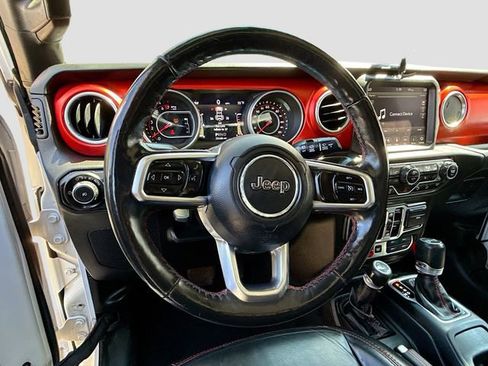 Used 2018 Jeep Wrangler Unlimited Rubicon image 12