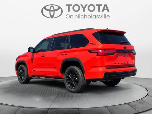 Used 2024 Toyota Sequoia Limited w/ TRD Off-Road Package AWD/4WD image 3