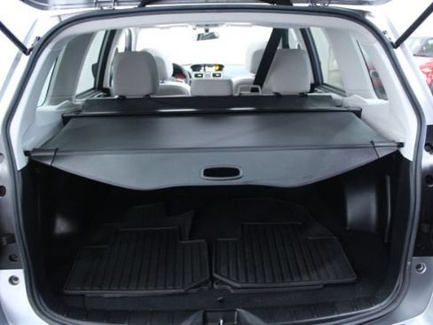 Used 2018 Subaru Forester 2.5i Premium w/ All-Weather Package AWD/4WD image 23