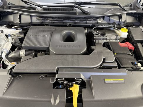 Used 2025 Nissan Murano SV AWD/4WD image 27