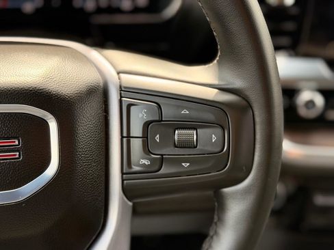 Used 2026 GMC Sierra 1500 SLT image 28