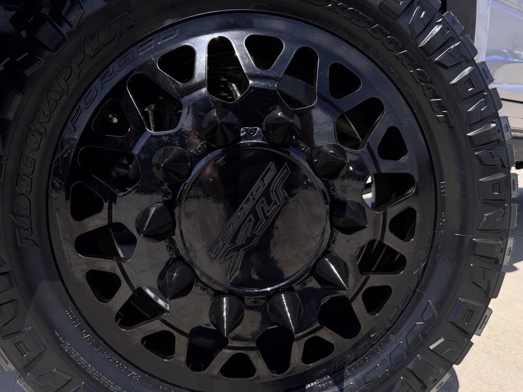 Used 2024 RAM 3500 Limited w/ Night Edition AWD/4WD image 9