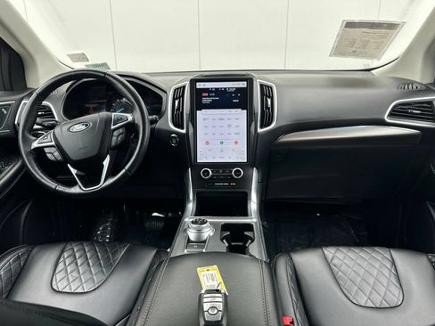 Certified 2023 Ford Edge Titanium AWD/4WD image 33