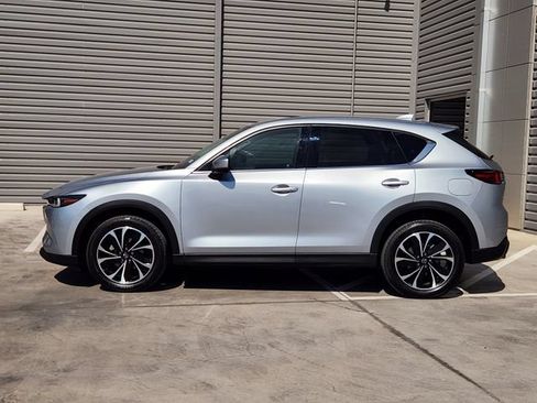Used 2022 MAZDA CX-5 AWD 2.5 S w/ Premium Package image 5