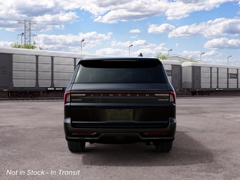 New 2027 Lincoln Navigator L Reserve AWD/4WD image 7