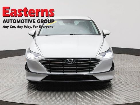 Used 2021 Hyundai Sonata Blue image 2