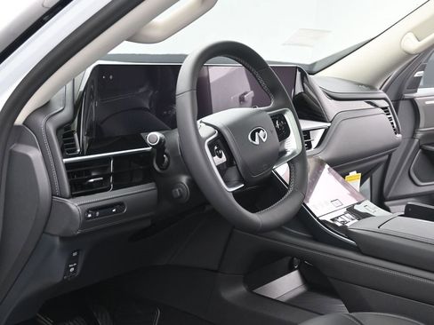 New 2026 INFINITI QX80 Pure w/ Cargo Package image 7