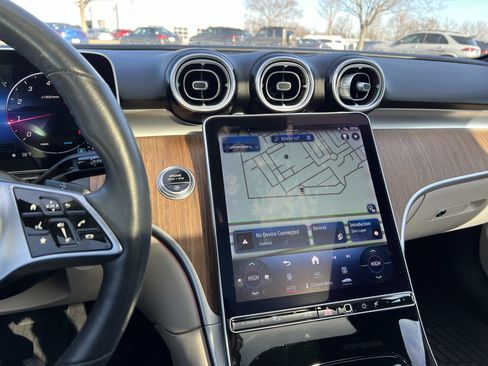 Used 2023 Mercedes-Benz C 300 Sedan image 32