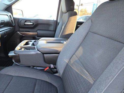 Used 2022 Chevrolet Silverado 1500 RST w/ Z71 Off-Road Package image 17