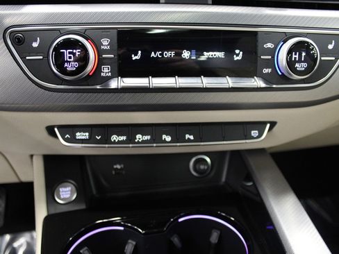 Used 2022 Audi A5 2.0T Prestige image 31