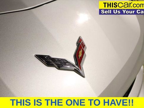 Used 2016 Chevrolet Corvette Z06 w/ 3LZ Preferred Equipment Group image 12