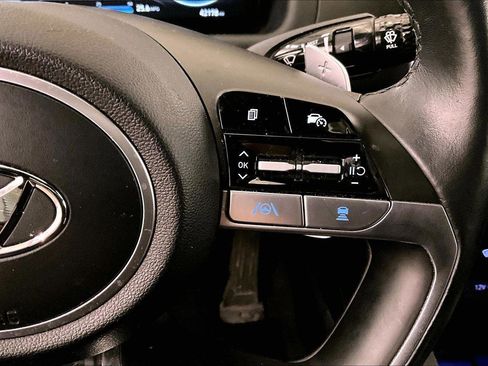 Used 2022 Hyundai Santa Cruz Limited w/ Cargo Package image 18