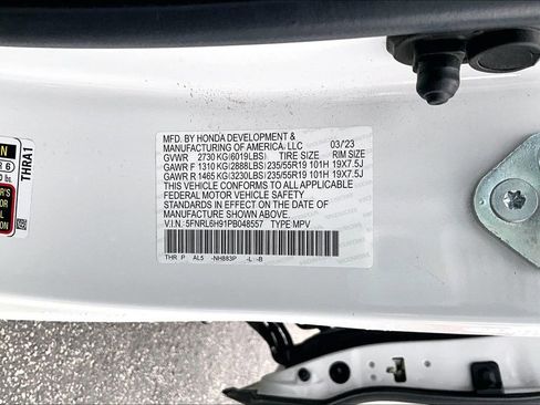 Used 2023 Honda Odyssey Elite image 44