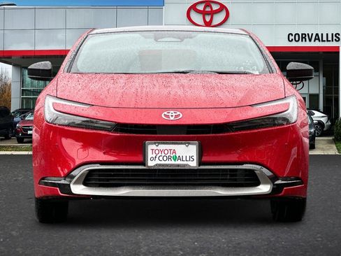 New 2026 Toyota Prius Plug-In Hybrid image 3