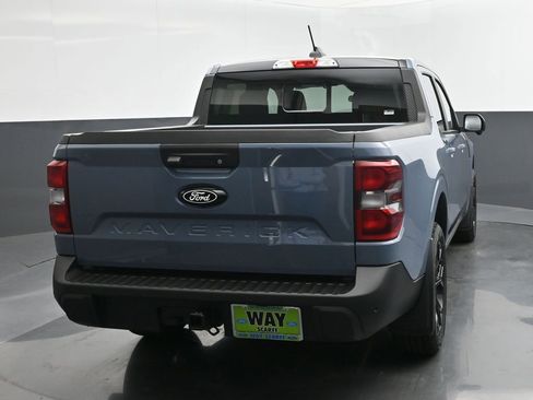 New 2025 Ford Maverick Lariat w/ Black Appearance Package image 5
