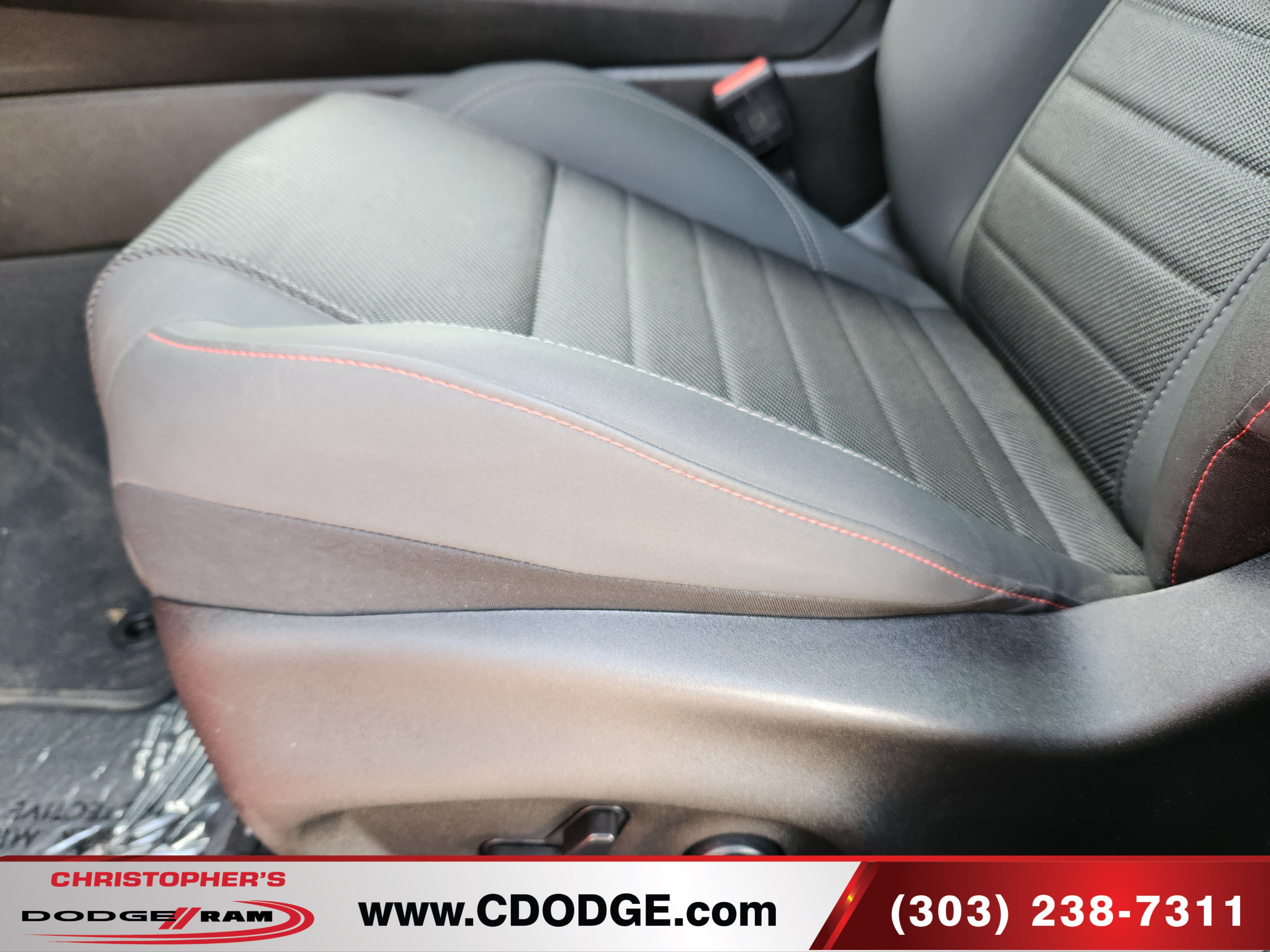 Used 2024 Dodge Hornet R/T AWD/4WD image 17