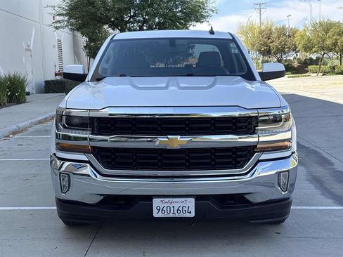 Used 2017 Chevrolet Silverado 1500 LT w/ All Star Edition AWD/4WD image 8