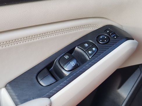 Used 2019 Nissan Altima 2.5 SV image 30