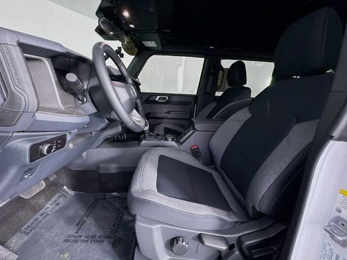 Used 2025 Ford Bronco Big Bend image 15
